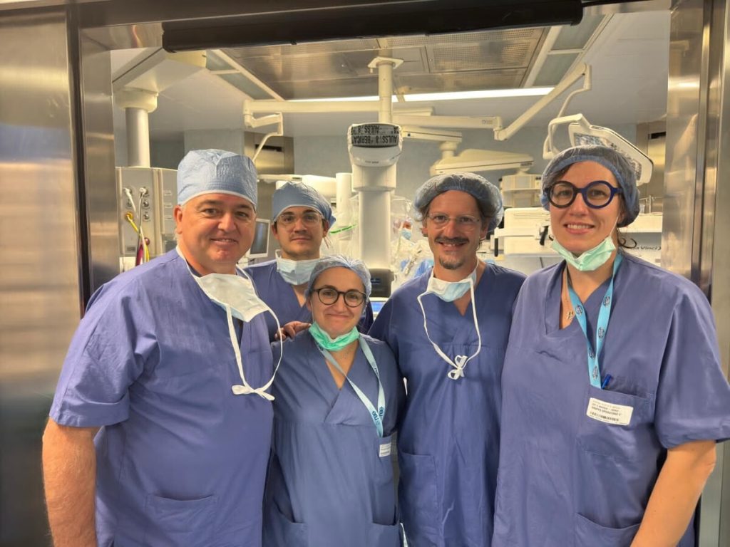 Raro intervento su paziente oncologico eseguito con successo al San Bortolo