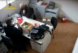 'Cartiere' e soldi in Cina, frode fiscale da 127 milioni con 54 indagati: controlli anche in Veneto