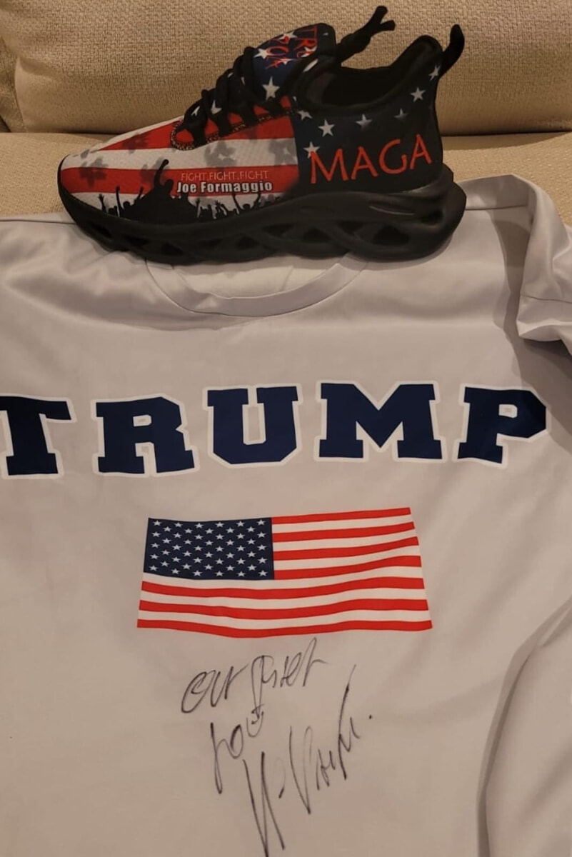 Vicenza celebra Donald con una "Pizza Trump": un brindisi alla geopolitica ridotta a cabaret kitsch