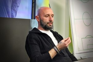 Arzignano Valchiampo: in conferenza ha parlato mister 𝗚𝗶𝘂𝘀𝗲𝗽𝗽𝗲 𝗕𝗶𝗮𝗻𝗰𝗵𝗶𝗻𝗶