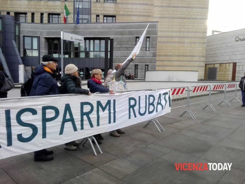 Consulta boccia maxi-confisca a Zonin e manager: "Sproporzionata"