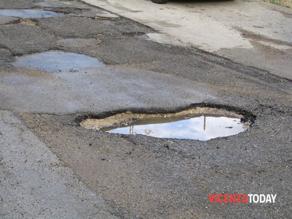 Buche e indicatore di pericolosità stradale: Vicenza al 40esimo posto