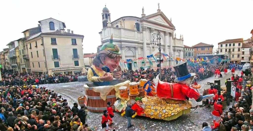 Carnevale a Bassano, domenica sfilata dei carri e assegnazione del Nason d'oro