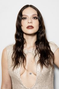 Francesca Michielin criticata per i look a Sanremo: "Ok un'opinione, ma scassare la min***a no"