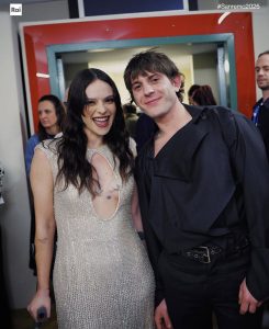 Sanremo 2025, Michielin non vola nella serata cover: è fuori dalla top 10
