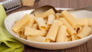 La pasta in bianco fa ingrassare? Scopri se fa bene
