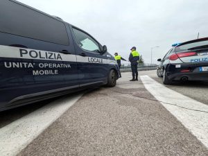 Boom di auto senza assicurazione: sei sequestri in un giorno