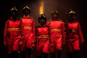 "Il fuoco era la cura": al Teatro Astra uno spettacolo sulla libertà di pensiero