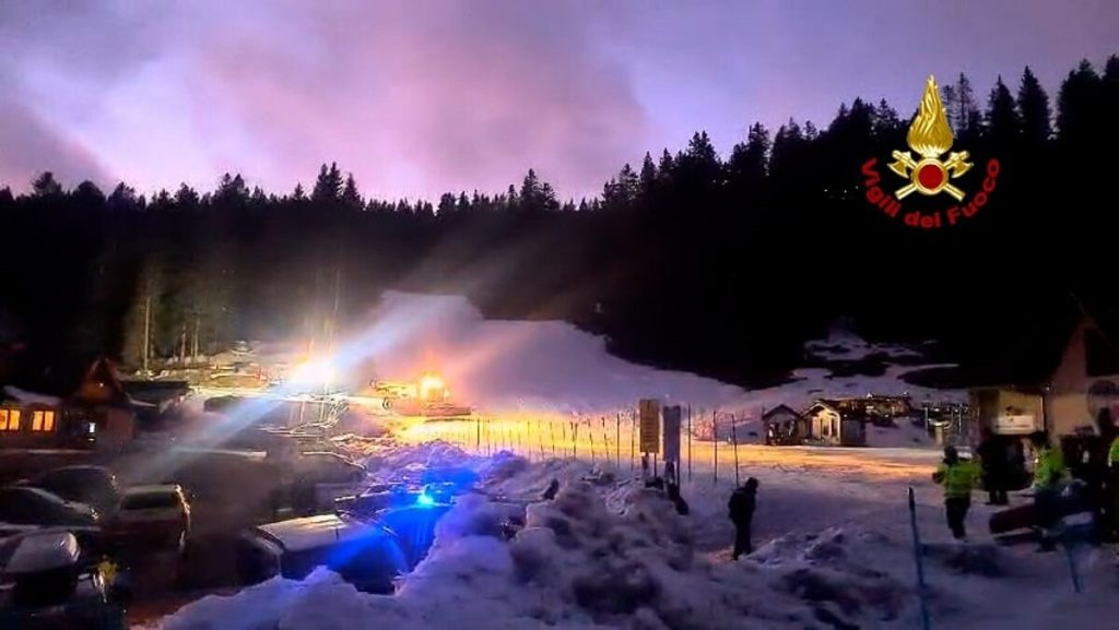 Si perde mentre scia con il padre, ritrovato bambino di cinque anni